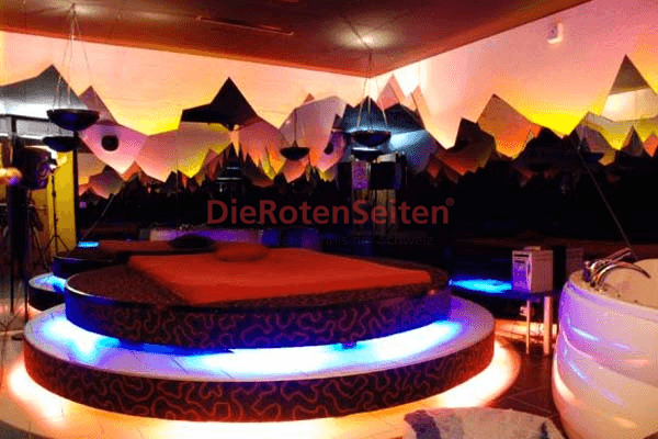 Club Zeus