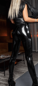 Estelle 39 - Italian - 100% Private - Online Sex Video Chat only Fr. 25.- I