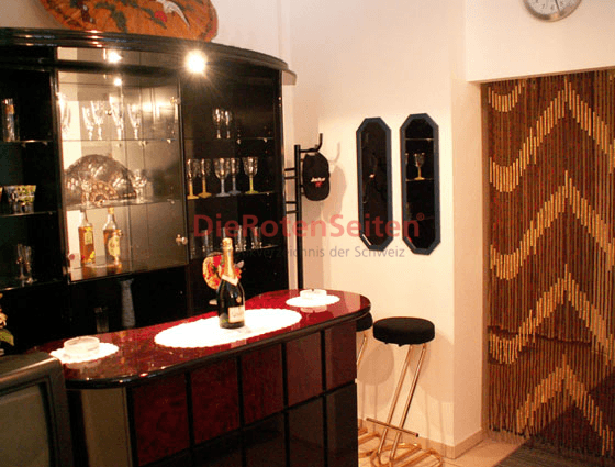 Studio Deluxe