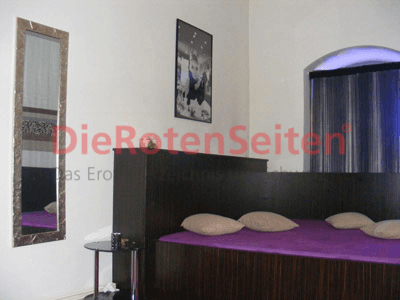 Studio Sexy Hexi