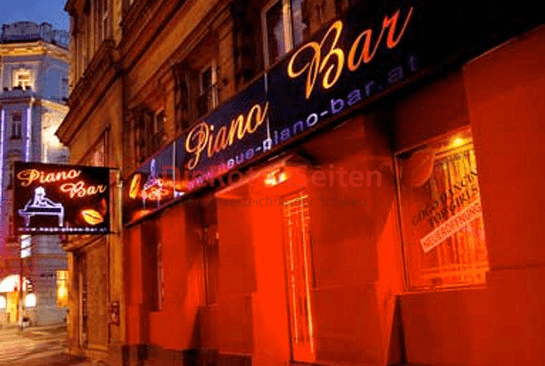 Neue Piano Bar