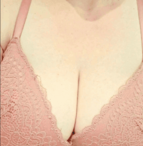 Luscious Milf Nadia